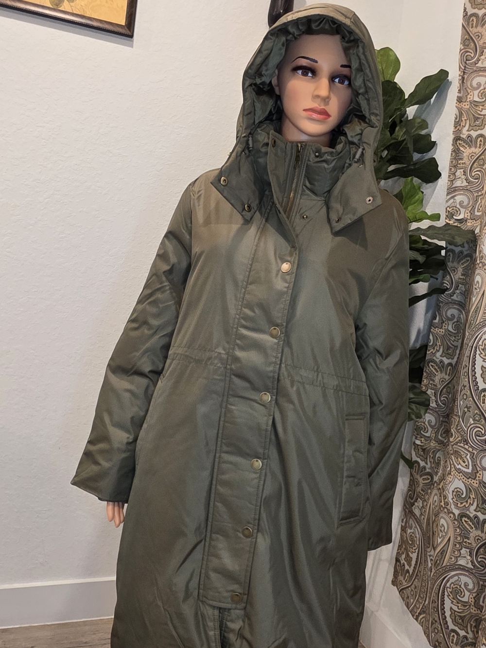 Banana Republic Long Puffer Coat.